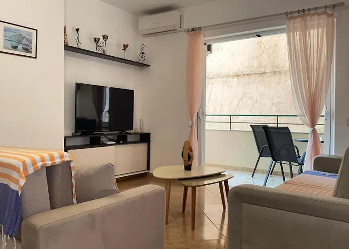 Klesta - Design, Komfort & Top-lage Mit Meerblick 아파트