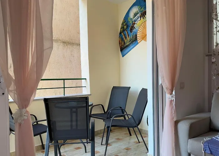 Klesta - Design, Komfort & Top-lage Mit Meerblick